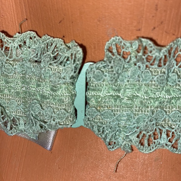 Vintage  retro mod pinup rockabilly Lady Astor minty lace crocheted Garter belt - Picture 8 of 8